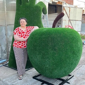 Яблоко большое